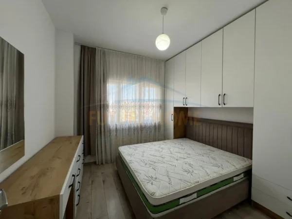 Tirane, shitet apartament 1+1+Ballkon Kati 7, 50 m²