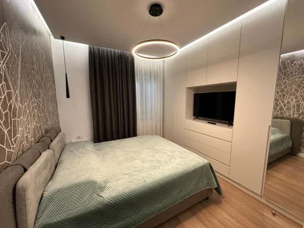 Tirane, shitet apartament 1+1+Ballkon Kati 6, 64 m² 160.000 € (5 MAJI)