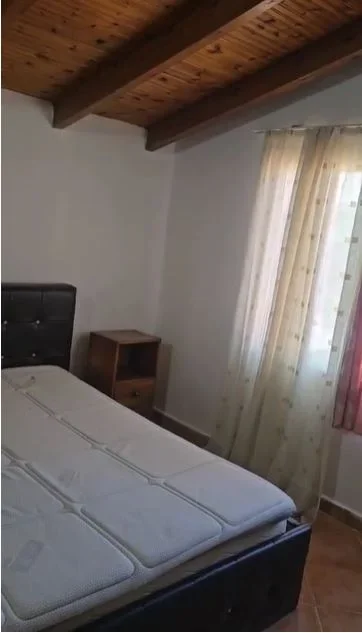 Tirane, jepet me qera apartament 2+1 Kati 4, 80 m² 380 € (Siri Kodra)