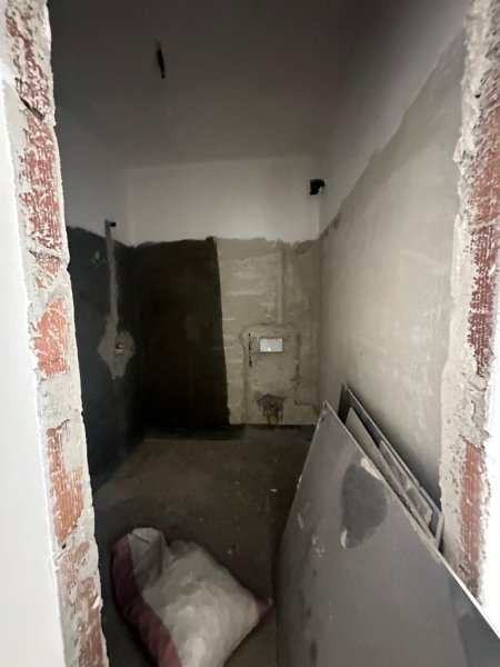 Tirane, shes apartament 2+1+Ballkon Kati 8, 108 m² 260.000 € (Nisheraku)