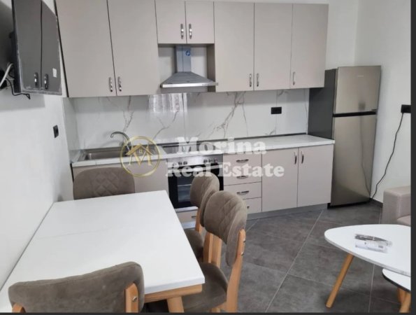 Tirane, jepet me qera apartament 2+1 Kati 2, 80 m² 650 € (Rruga Riza Cerova)