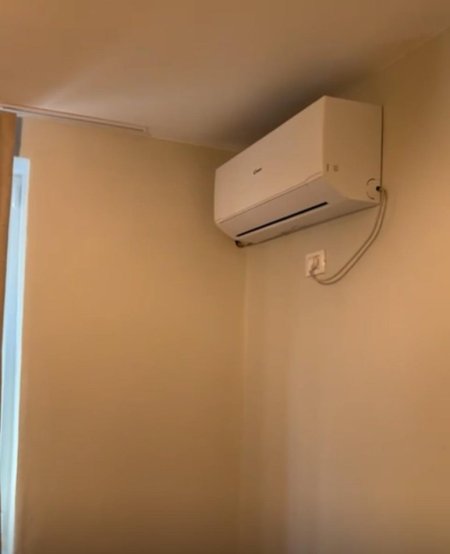 Tirane, jepet me qera apartament 1+1 , 700 € 