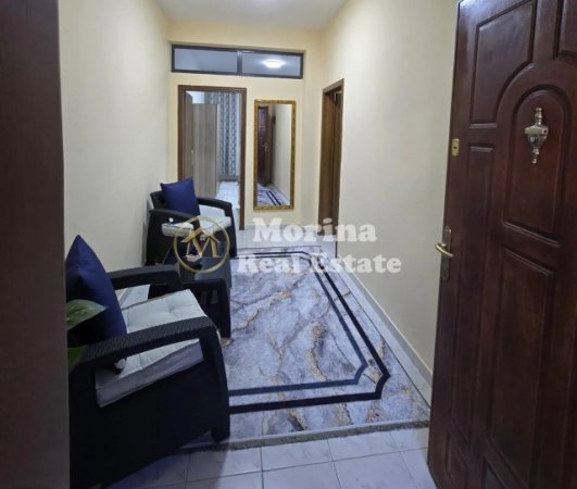 Tirane, jepet me qera apartament 2+1 Kati 1, 75 m² 750 € (Vasil Shanto)