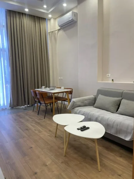 Durres, jepet me qera garsonier 1+1 Kati 0, 45 m²  (Plepa durres)