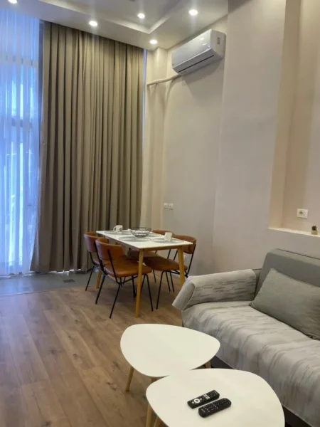 Durres, jepet me qera garsonier 1+1 Kati 0, 45 m²  (Plepa durres)