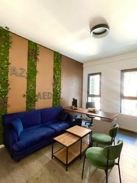 Shqiperi, jepet me qera zyre Kati 4, 133 m² 900 € (SQUARE 21)