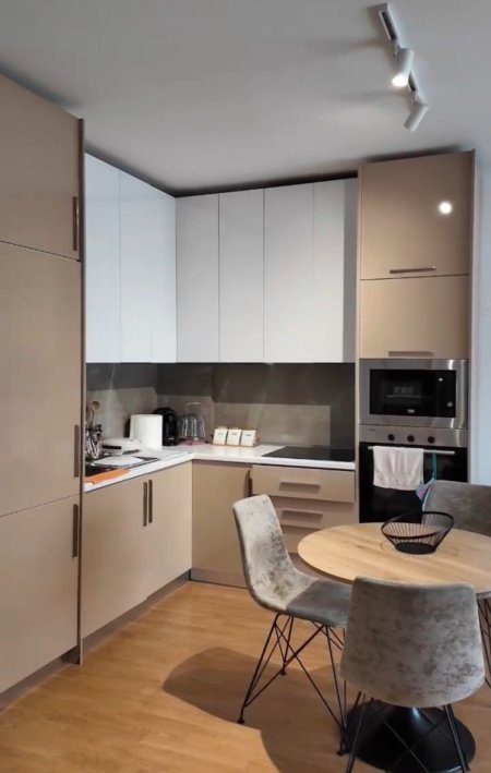 Tirane, jepet me qera apartament 1+1 Kati 2, 67 m² 550 € (Fiori di Bosko)