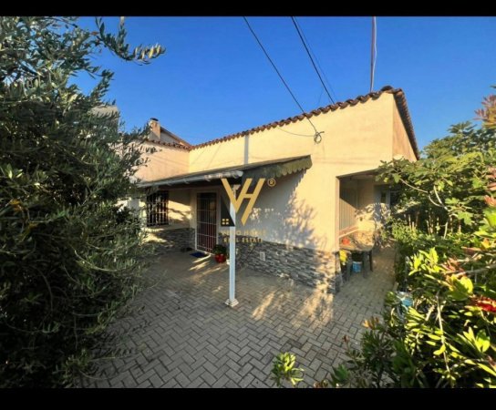 Durres, shitet shtepi 2+1+Ballkon Kati 0, 378 m² 145.000 € (PLAZH DURRES)