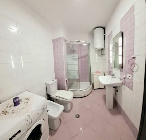 Tirane, jepet me qera apartament 2+1+Ballkon Kati 6, 80 m² 600 € (Rruga &quot;Jordan Misja&quot;)