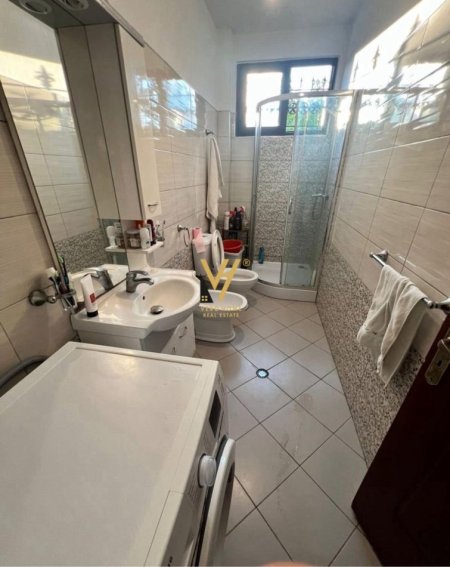 Durres, shitet shtepi 3+1+Ballkon Kati 0, 394 m² 190.000 € (PLAZH DURRES)