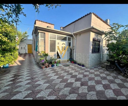 Durres, shitet shtepi 3+1+Ballkon Kati 0, 394 m² 190.000 € (PLAZH DURRES)