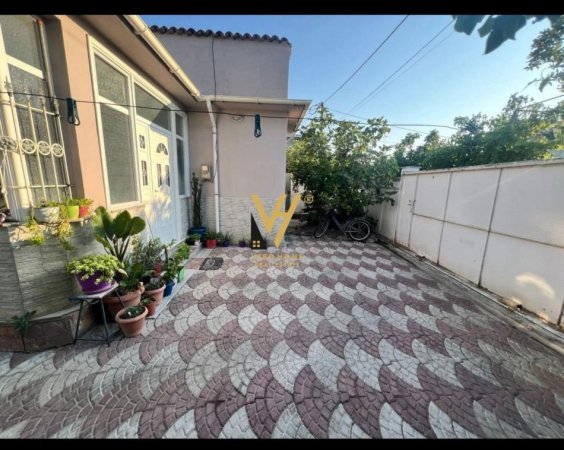 Durres, shitet shtepi 3+1+Ballkon Kati 0, 394 m² 190.000 € (PLAZH DURRES)