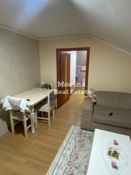 Tirane, jepet me qera apartament 1+1 Kati 3, 65 m² 400 € (Fakulteti i Mjekesise)