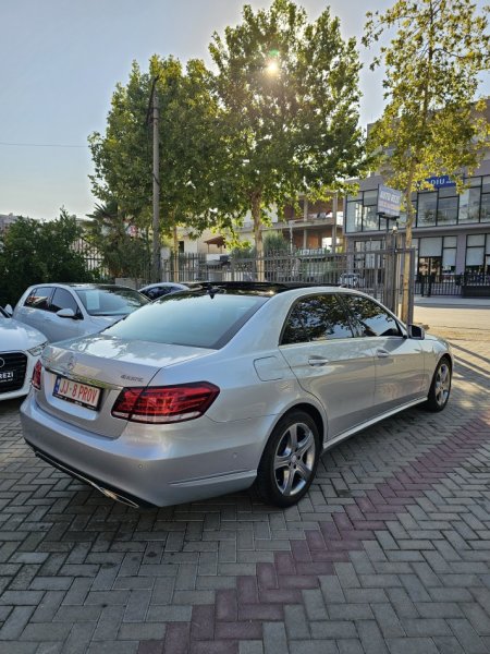 Fier, shes makine Mercedes benz Nafte, gri metalizato automatik 193 km 13.300 €