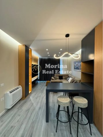 Tirane, jepet me qera apartament 1+1 Kati 4, 75 m² 900 € (Komuna e Parisit)