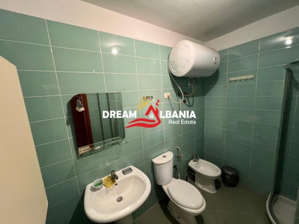 Tirane, jepet me qera apartament 1+1 Kati 6, 80 m² 550 € (ne Qender te Tiranes tek Selvia)