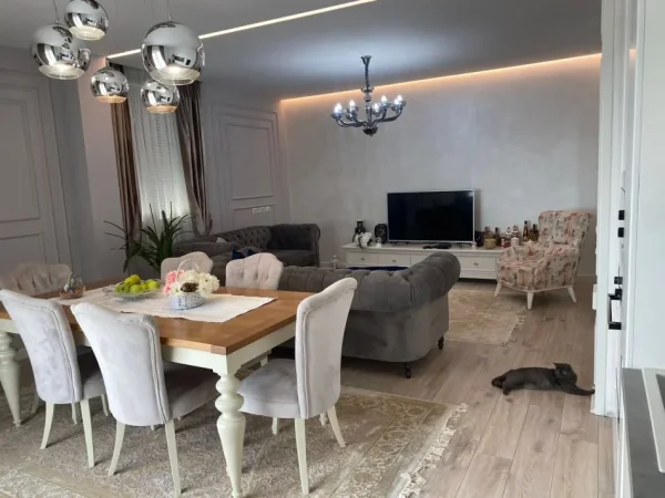 SHITET APARTAMENT 3+1+2   NE FRESK 200.000 €