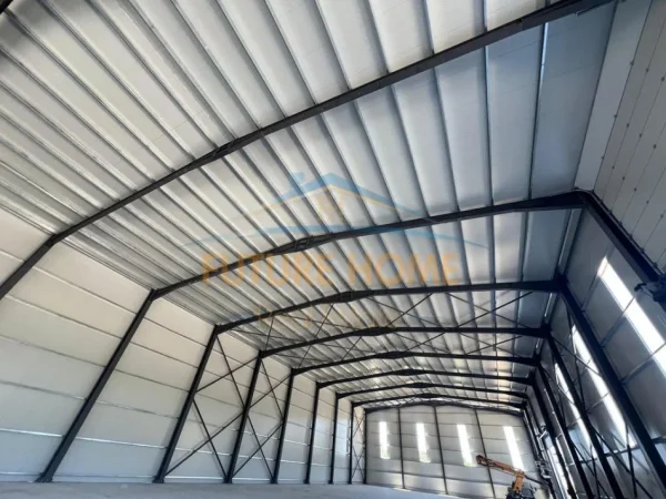 0683487469 Tirane, jepet me qera magazine , 1.400 m² 9.500 € (Rruga e Arbrit)