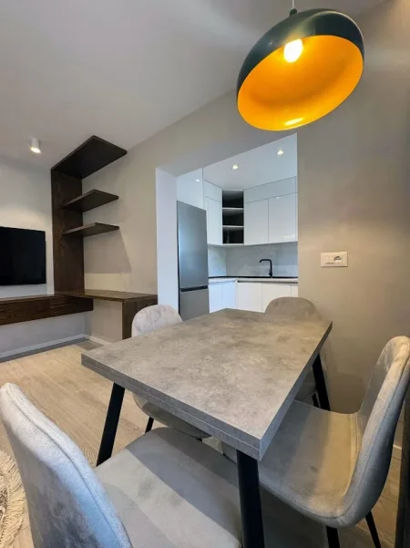 Tirane, shitet apartament 1+1+Aneks Kati 2, 55 m² 89.000 € 