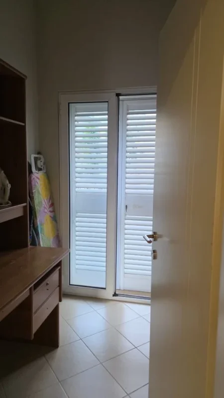 Tirane, jepet me qera apartament 2+1 Kati 3, 100 m² 600 € (3 Vellezerit Kondi)