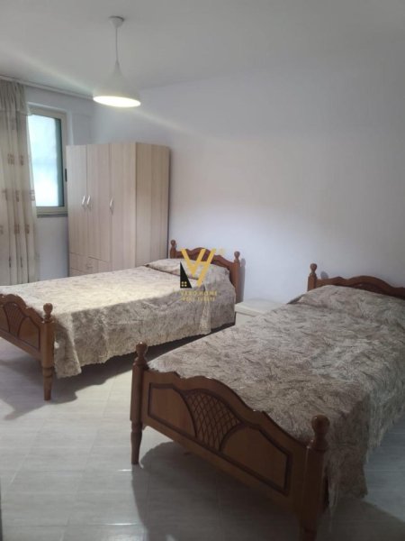 Tirane, jepet me qera apartament 2+1+Ballkon Kati 1, 100 m² 600 € (MOZAIKU,21 DHJETORI)