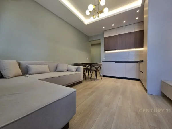 Tirane, shes apartament 1+1 Kati 7, 58 m² 165.000 € (Rruga e Kavajës)
