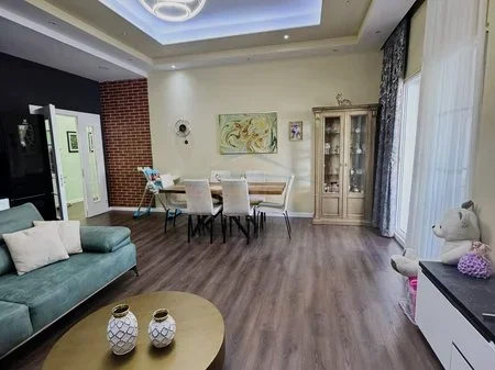 Tirane, shitet apartament 1+1 Kati 2, 81 m² 16.500.000 € 