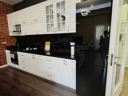 Tirane, shitet apartament 1+1 Kati 2, 81 m² 16.500.000 € 