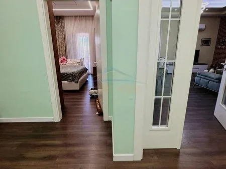 Tirane, shitet apartament 1+1 Kati 2, 81 m² 16.500.000 € 