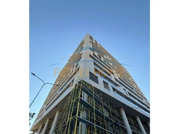 Tirane, shitet ambjent biznesi Kati 1, 171 m² 513.000 € (Rezidenca Mine Peza)