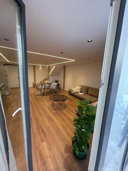 Tirane, shitet apartament duplex 2+1+Ballkon Kati 2, 104 m² 159.999 € 