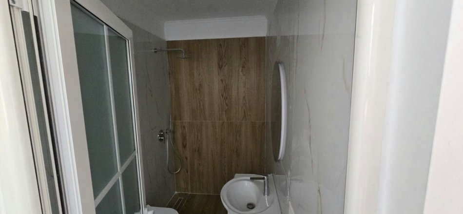 Tirane, shitet apartament 1+1+Ballkon Kati 7, 53 m² 115.000 € (Rruga &quot;Kavajes&quot;)