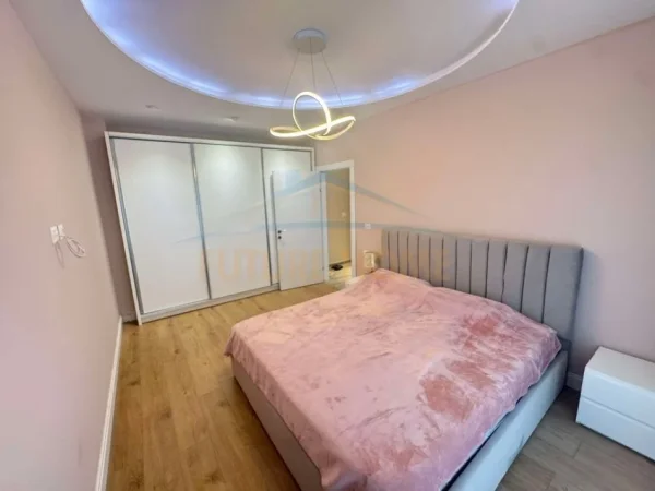 0683487469 Tirane, shitet apartament 2+1 Kati 6, 105 m² 126.000 € (FRESK)