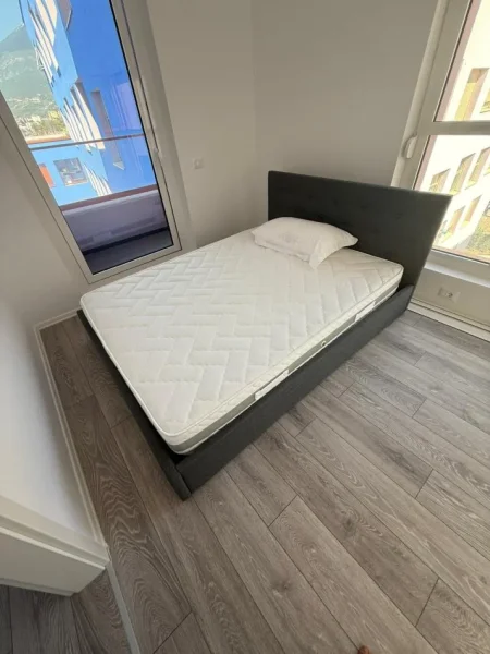 Tirane, jepet me qera apartament 2+1 Kati 6, 90 m² 550 € 