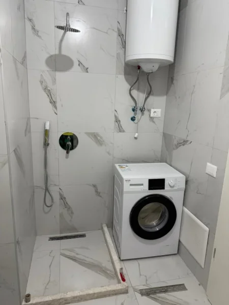 Tirane, jepet me qera apartament 2+1 Kati 6, 90 m² 550 € 