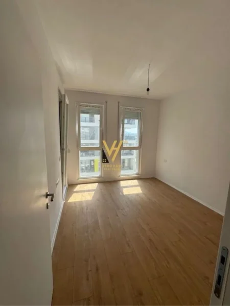 Tirane, shitet apartament 1+1+Ballkon Kati 5, 52 m² 68.000 € (UNIVERS CITY ,KAMEZ)