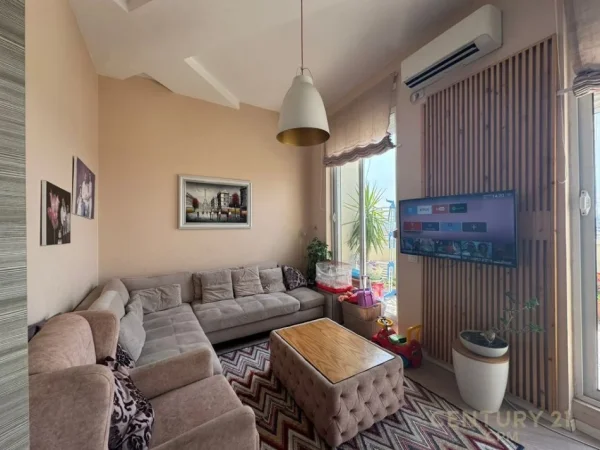 Tirane, shes apartament 2+1 Kati 11, 238.000 m² 238.000 € (21 Dhjetori)