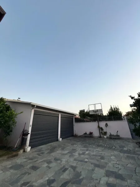 Kurbin, shitet Vile 2 Katshe , 252 m² 28.500.000 € (lac)