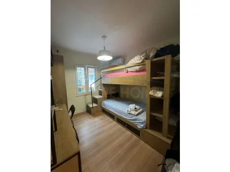 Tirane, shitet apartament 3+1+Ballkon Kati 2, 120 m² 220.000 € (Kinostudio)