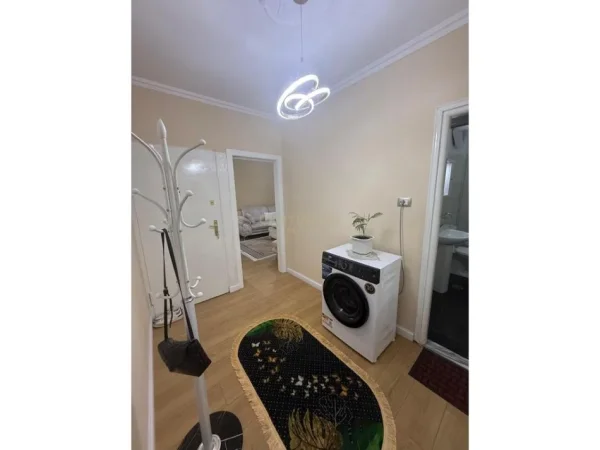 Tirane, shes apartament 1+1 Kati 3, 54 m² 110.000 € 