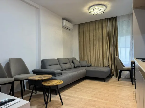 Tirane, shitet apartament 1+1 , 60 m² 120.000 € (Kopshti zoologjik)