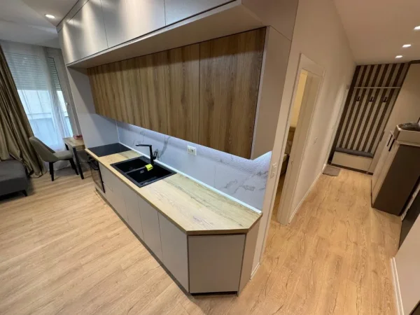 Tirane, shitet apartament 1+1 , 60 m² 120.000 € (Kopshti zoologjik)