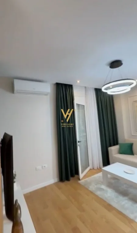 Tirane, shitet apartament 2+1+Ballkon Kati 1, 89 m² 245.000 € (RRUGA “BILAL SINA”, KOPSHTI ZOOLOGJIK)