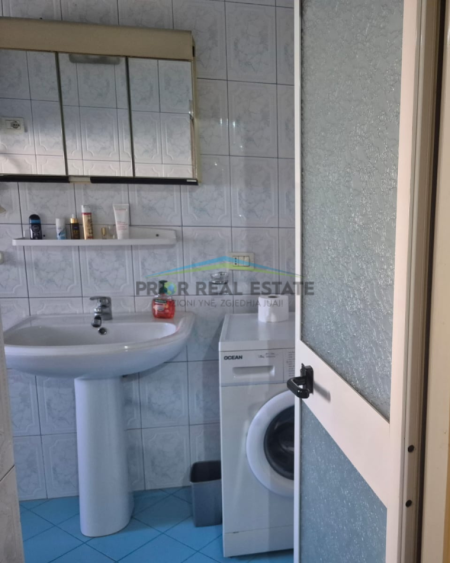 Tirane, shitet apartament 1+1 Kati 3, 64 m² 135.000 € (Pazati i ri)