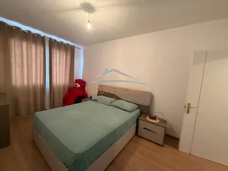 Tirane, shitet apartament 2+1 Kati 8, 190 m² 135.000 € 