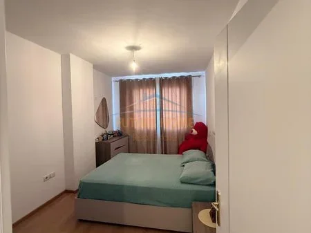 Tirane, shitet apartament 2+1 Kati 8, 190 m² 135.000 € 