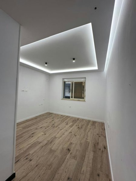 Tirane, shitet apartament 1+1+Ballkon Kati 1, 62 m² 158.000 € (Rruga&#039;&#039;Kosovarve&quot;)
