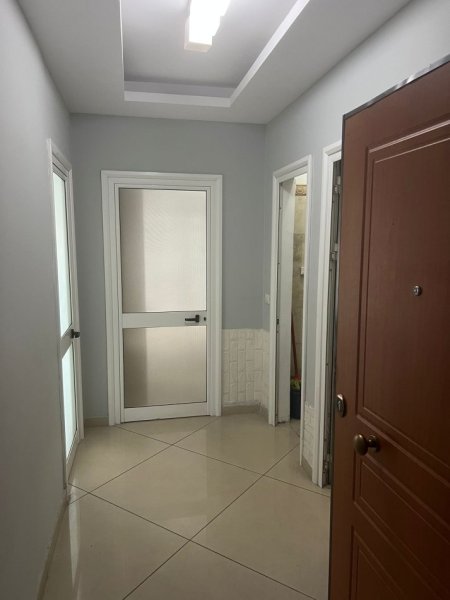 Tirane, jepet me qera apartament 1+1 Kati 2, 68 m² 450 € (Astir, Rruga Teodor Keko)