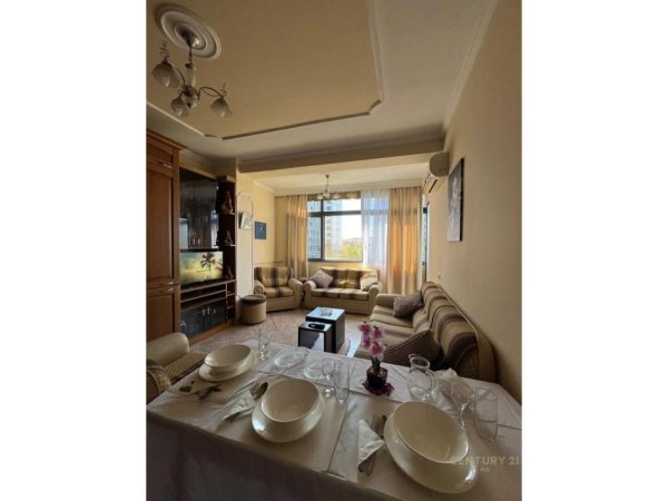 Tirane, jepet me qera apartament 1+1 Kati 3, 64 m² 500 € 