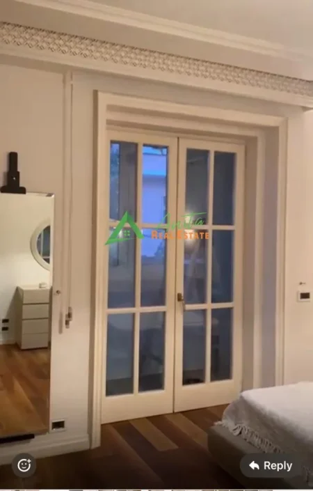 Tirane, jepet me qera apartament 1+1+Ballkon Kati 2, 75 m² 700 € (Afer Shkolles se Kuqe)